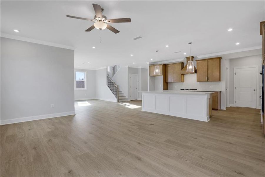 Spacious, unfurnished interior of a new home in Acacia, Cumming (Image 18).