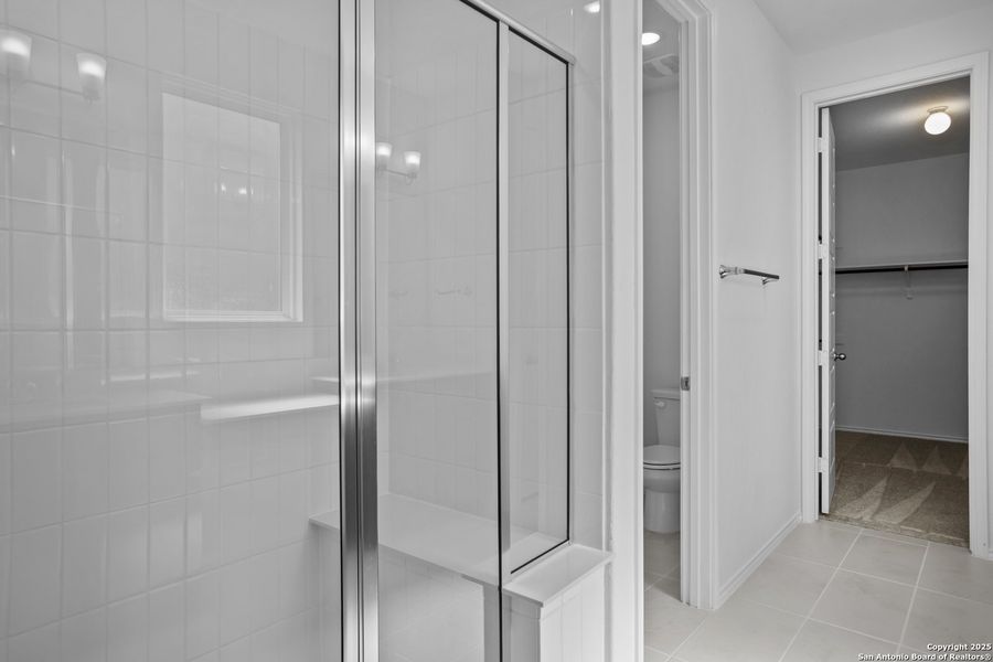 Image 40 of a home in Foxbrook.