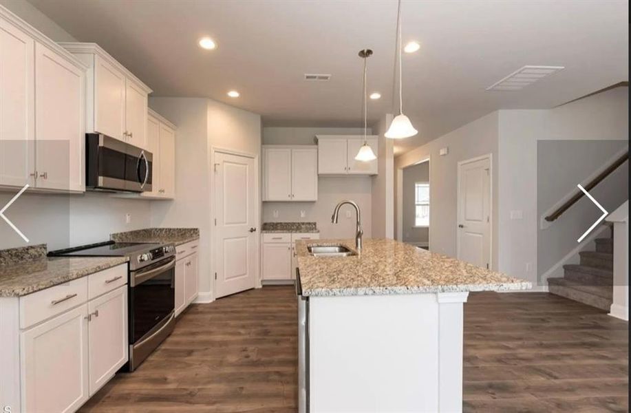 Furnished interior view inside a new home in Thunder Ridge, Dawsonville (Image 5).