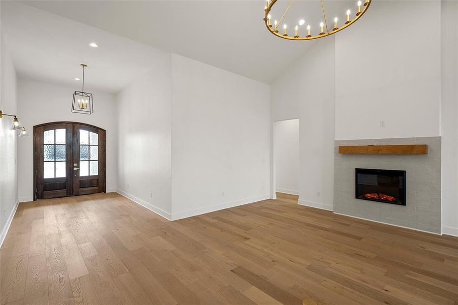 Spacious, unfurnished interior of a new home in , Hewitt (Image 25).