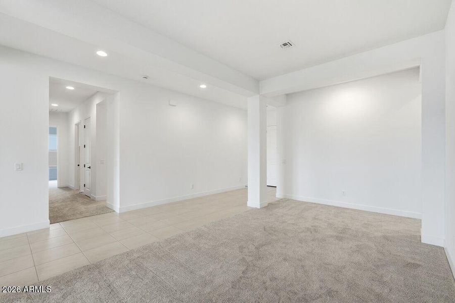 hj-az-phoenix-aloravita-south-summit-cat hj-az-phoenix-aloravita-south-summit-cat