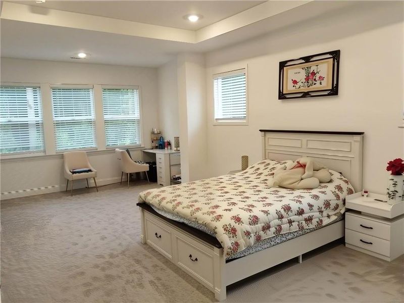 Furnished interior view inside a new home in Bailey Fence, Dacula (Image 10). Furnished interior view inside a new home in Bailey Fence, Dacula (Image 10).