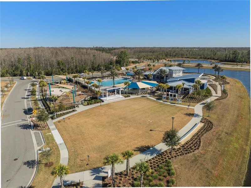 Community amenities in , Orlando (Image 25).