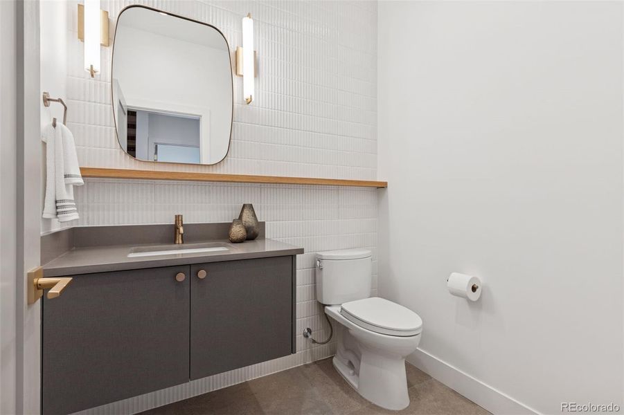Furnished interior view inside a new home in , Boulder (Image 14).