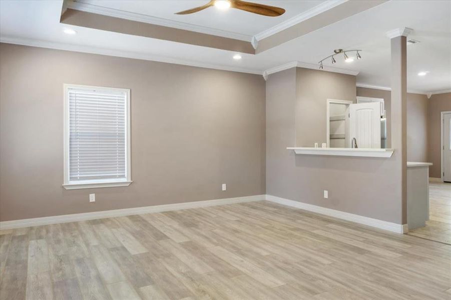 Spacious, unfurnished interior of a new home in , Corsicana (Image 19).