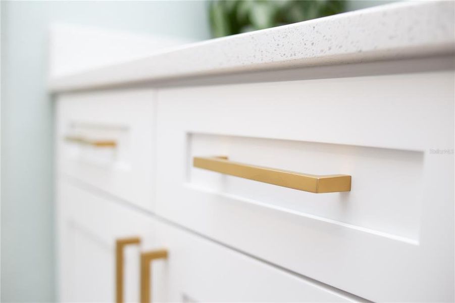 Close-up of interior finishes inside a home in , Lake Wales (Image 14).