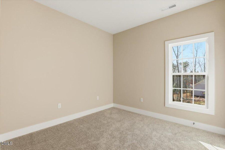 28-131 Dauphine St-28