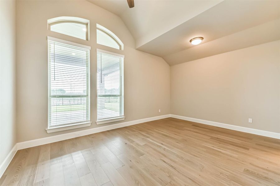 Spacious, unfurnished interior of a new home in , Manvel (Image 33). Spacious, unfurnished interior of a new home in , Manvel (Image 33).