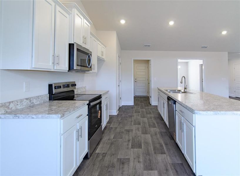 Furnished interior view inside a new home in Palm Coast, Palm Coast (Image 7).