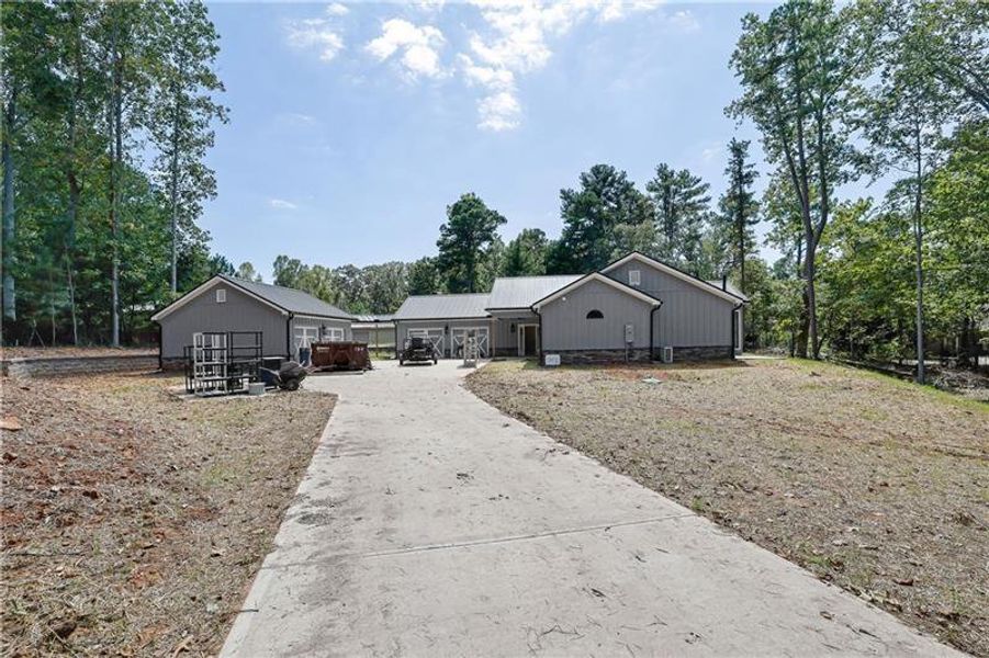 Image 31 of a home in .