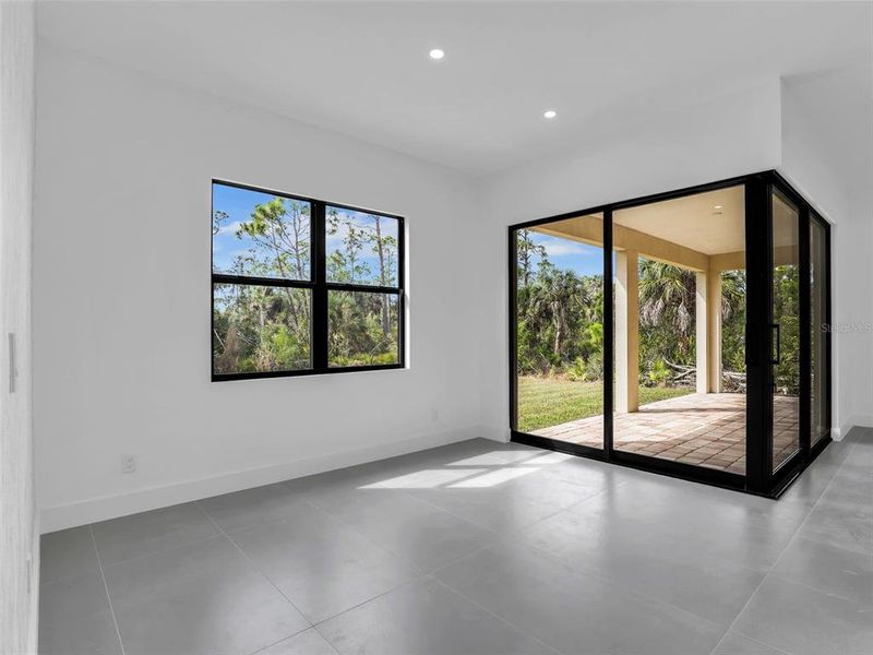Spacious, unfurnished interior of a new home in , Port Charlotte (Image 23).