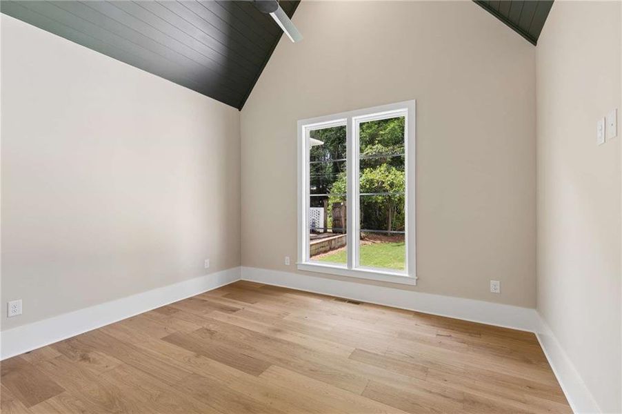 Spacious, unfurnished interior of a new home in , Atlanta (Image 48). Spacious, unfurnished interior of a new home in , Atlanta (Image 48).