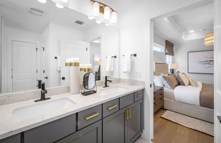 Representative furnished interior of a home built from the Maroon by Pulte Homes in Cameron Place, Austin (Image 25).