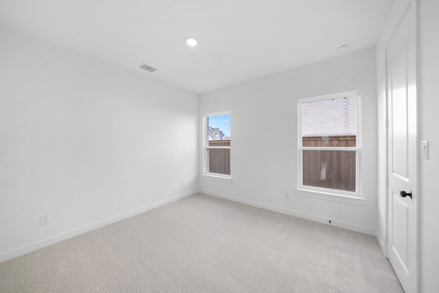 Spacious, unfurnished interior of a new home in Inspiration - Paradise Village, Lucas (Image 23).