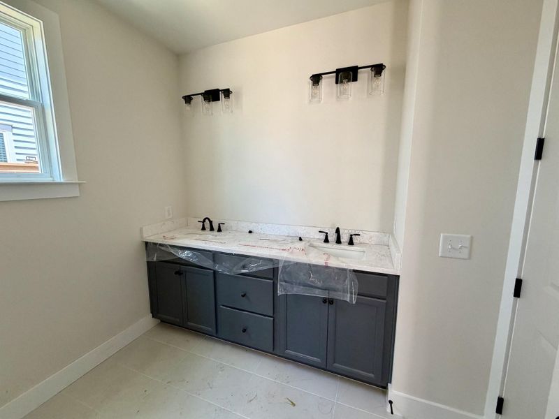 Image 29 of a home in .