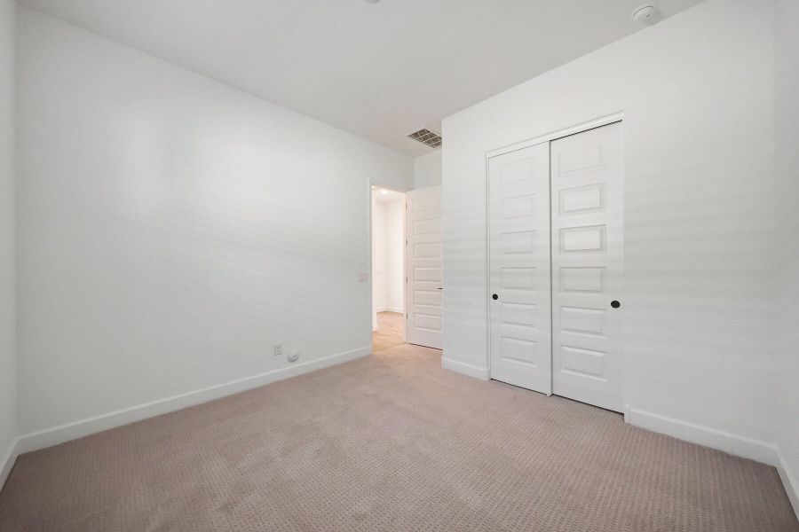 Spacious, unfurnished interior of a new home in Miravida, Surprise (Image 18).