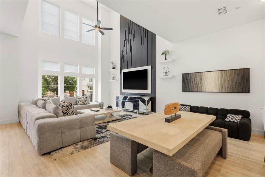 Furnished interior view inside a new home in , Frisco (Image 4).