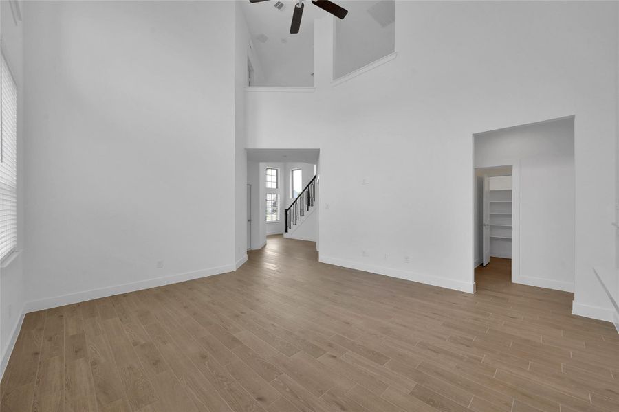 Spacious, unfurnished interior of a new home in Evergreen, Conroe (Image 25). Spacious, unfurnished interior of a new home in Evergreen, Conroe (Image 25).