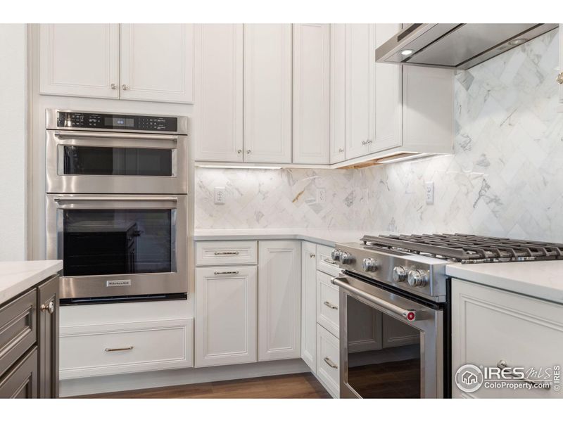 Furnished interior view inside a new home in Westerly, Erie (Image 13).
