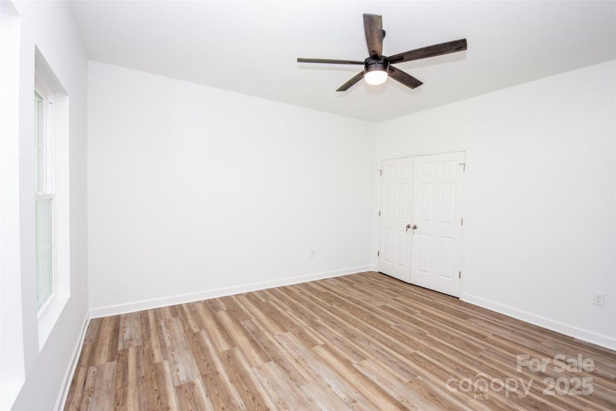 Spacious, unfurnished interior of a new home in , Statesville (Image 24).