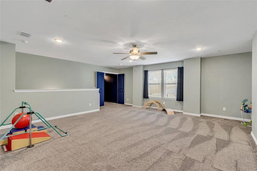 Spacious, unfurnished interior of a new home in , Fort Worth (Image 24). Spacious, unfurnished interior of a new home in , Fort Worth (Image 24).