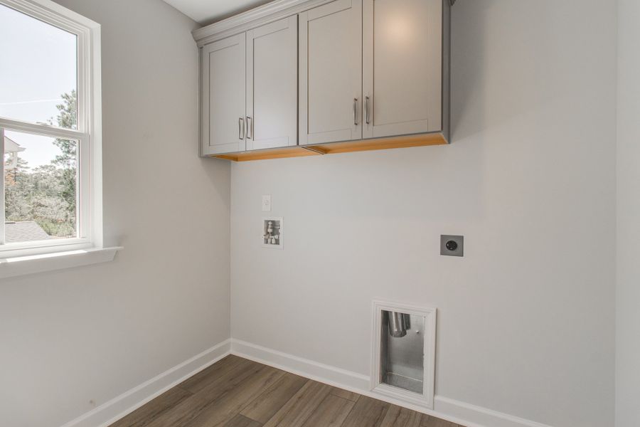 Spacious, unfurnished interior of a new home in Pebble Branch, Chapin (Image 41). Spacious, unfurnished interior of a new home in Pebble Branch, Chapin (Image 41).