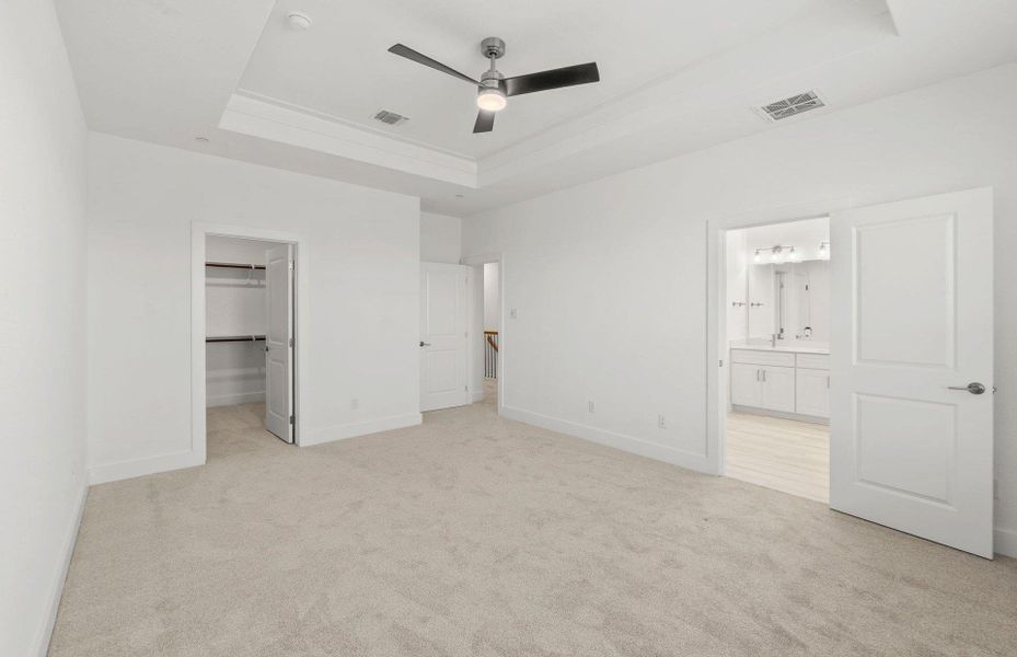 Spacious, unfurnished interior of a new home in Northpoint at Old Settlers, Round Rock (Image 13). Spacious, unfurnished interior of a new home in Northpoint at Old Settlers, Round Rock (Image 13).