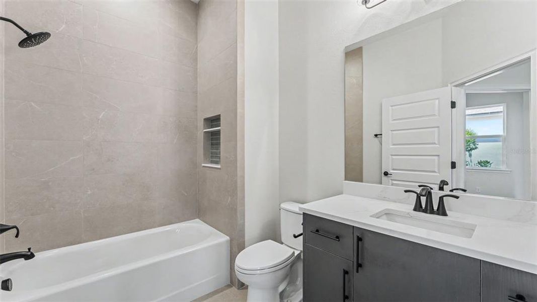 Furnished interior view inside a new home in , Lakeland (Image 4).