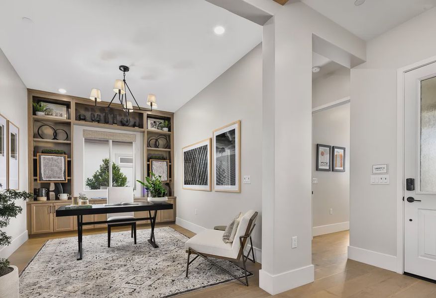 Liberty Den  - 6 of 10