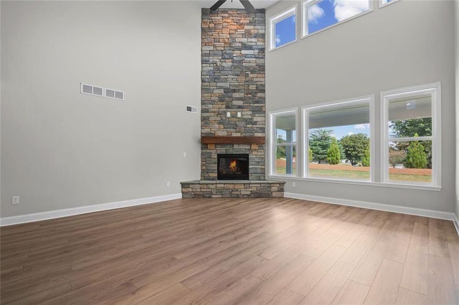Spacious, unfurnished interior of a new home in Woodberry, Canton (Image 27).