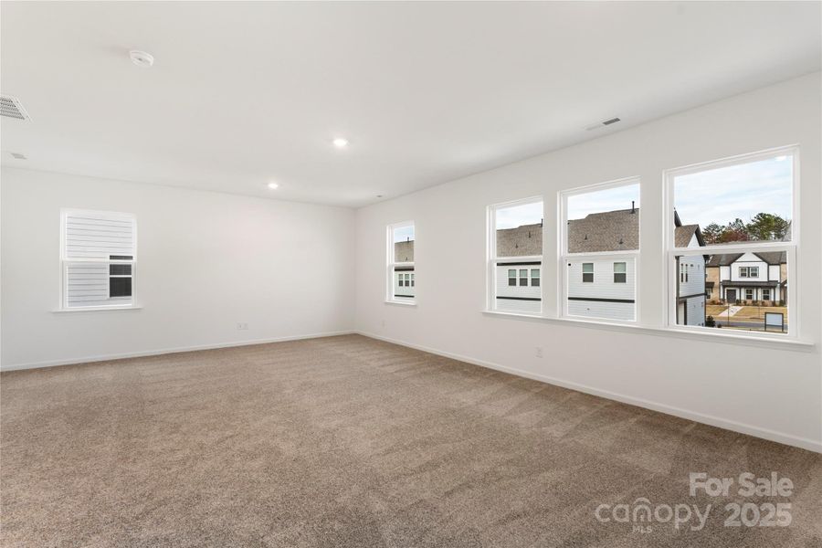 Spacious, unfurnished interior of a new home in , Indian Land (Image 18).