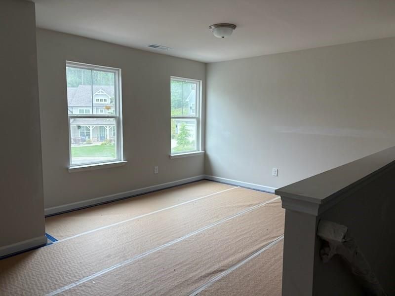 Spacious, unfurnished interior of a new home in Riverwood, Dallas (Image 91). Spacious, unfurnished interior of a new home in Riverwood, Dallas (Image 91).