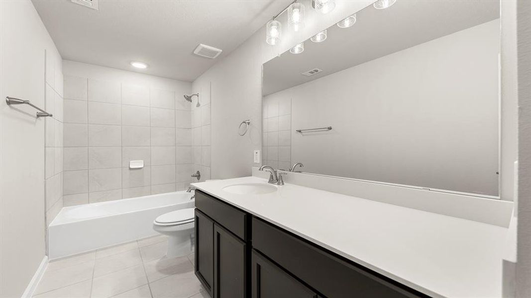 22. 1720 Edgeway - 2ND Bath