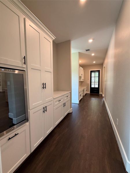 Hallway behind kitchen Hallway behind kitchen