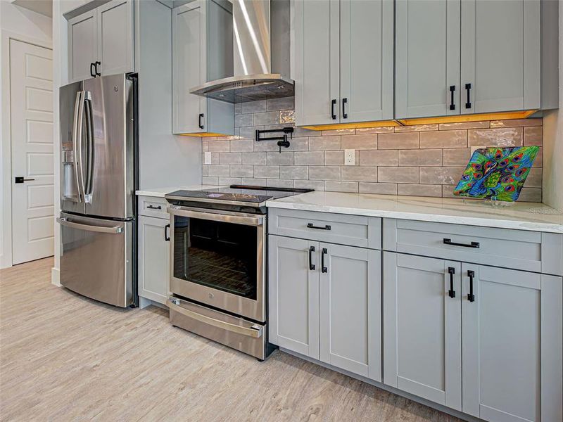 Image 72 of a home in .