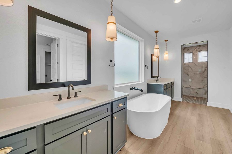 Furnished interior view inside a new home in King Oaks, Salado (Image 13). Furnished interior view inside a new home in King Oaks, Salado (Image 13).