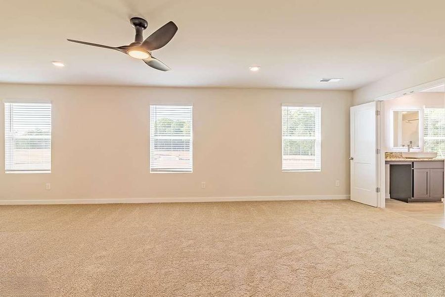 Spacious, unfurnished interior of a new home in Fern Dale, Fairburn (Image 21). Spacious, unfurnished interior of a new home in Fern Dale, Fairburn (Image 21).