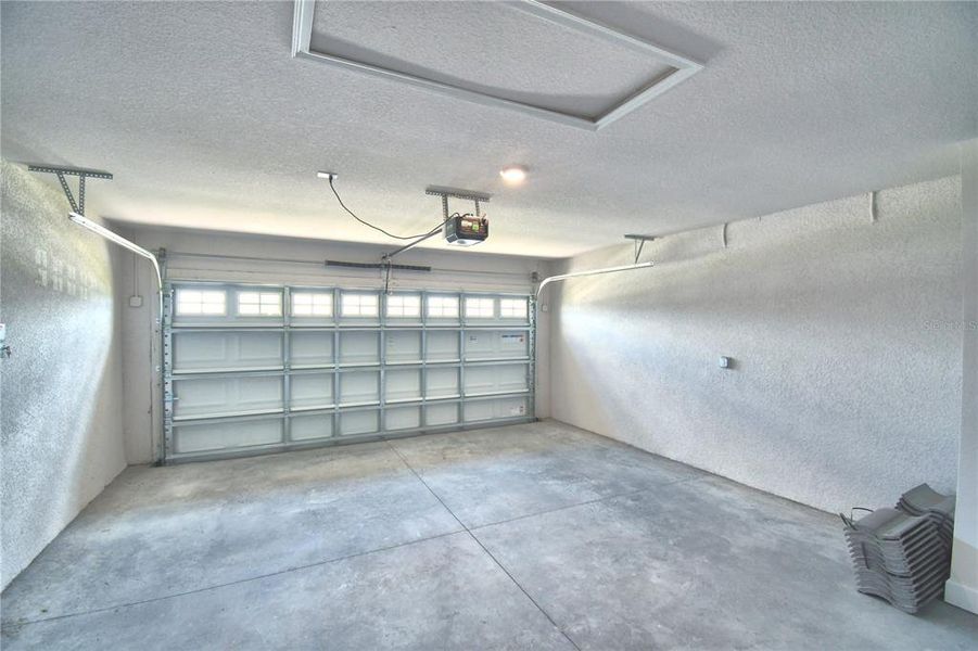 Image 73 of a home in .