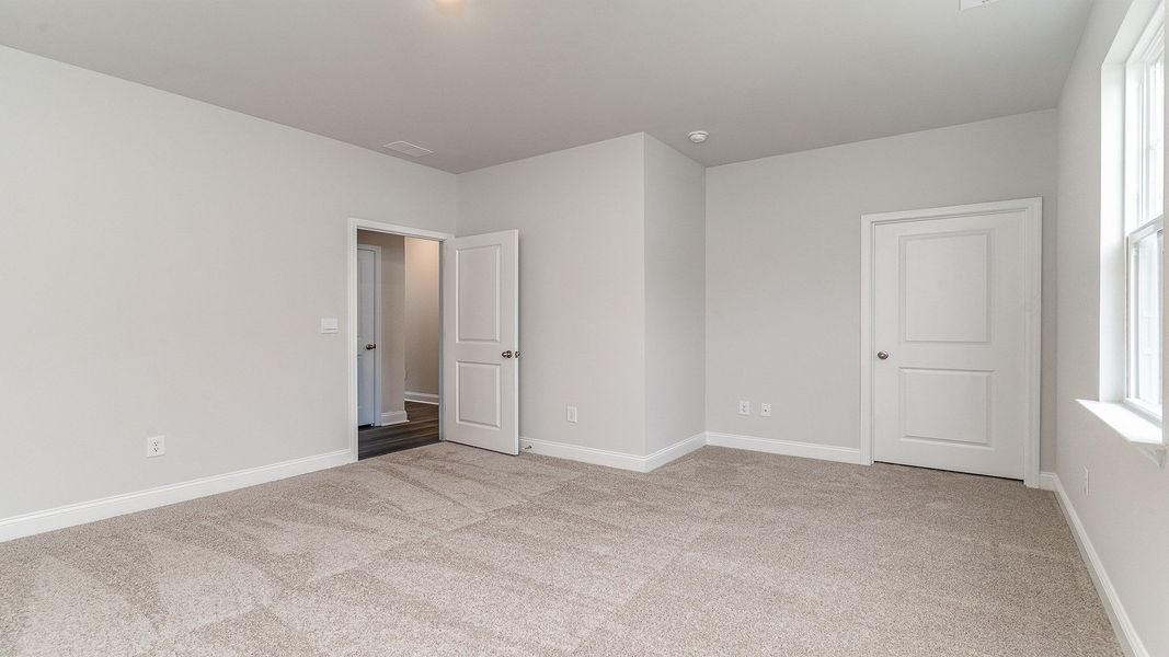 Representative unfurnished interior of a home built from the WESTERLY by D.R. Horton in Livingston Woods, Irmo (Image 19). Representative unfurnished interior of a home built from the WESTERLY by D.R. Horton in Livingston Woods, Irmo (Image 19).
