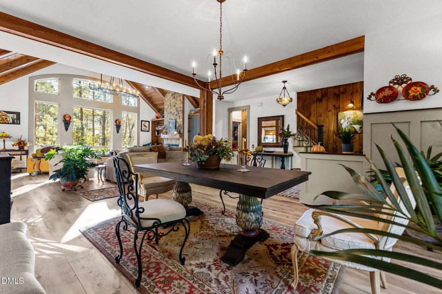 10-web-or-mls-AZ3A8398