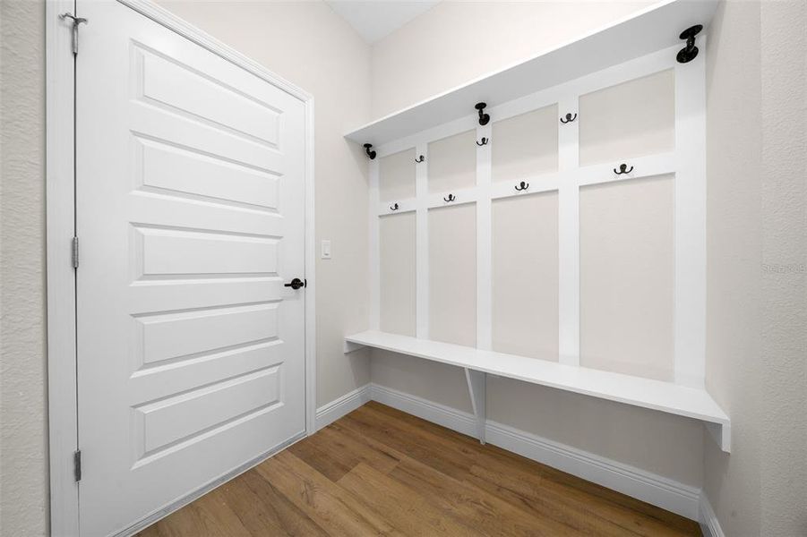 Spacious, unfurnished interior of a new home in , Dunnellon (Image 25).