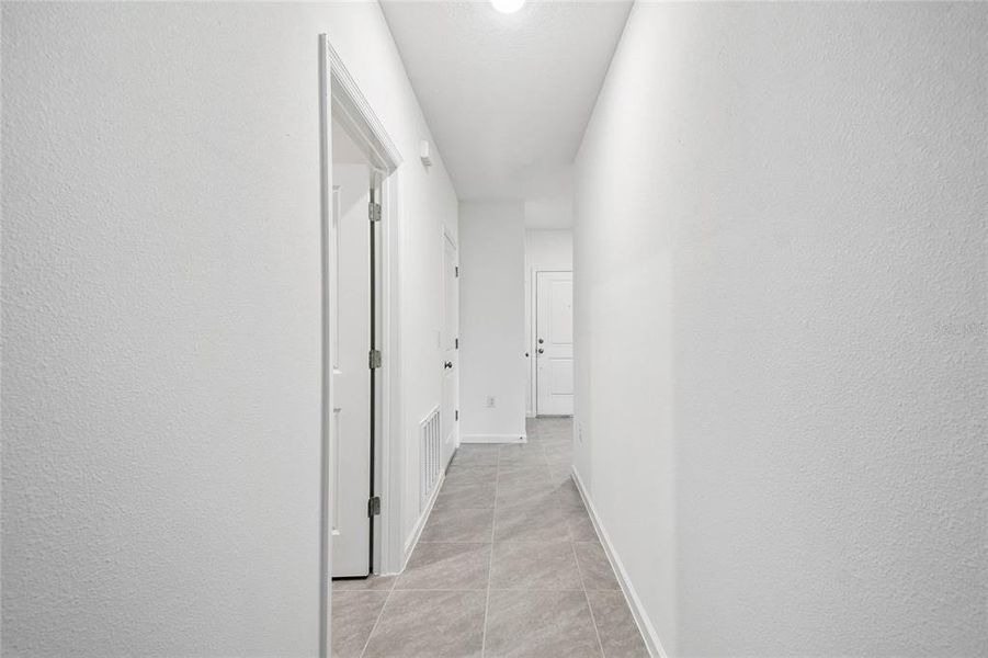 Spacious, unfurnished interior of a new home in Aspire at Citrus Springs, Citrus Springs (Image 20).