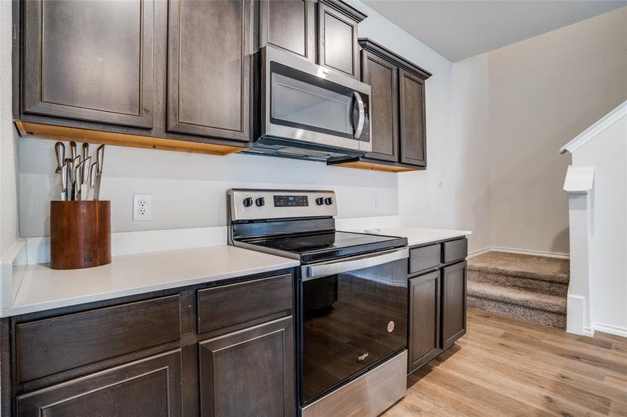 Furnished interior view inside a new home in Three Oaks, Sherman (Image 17).