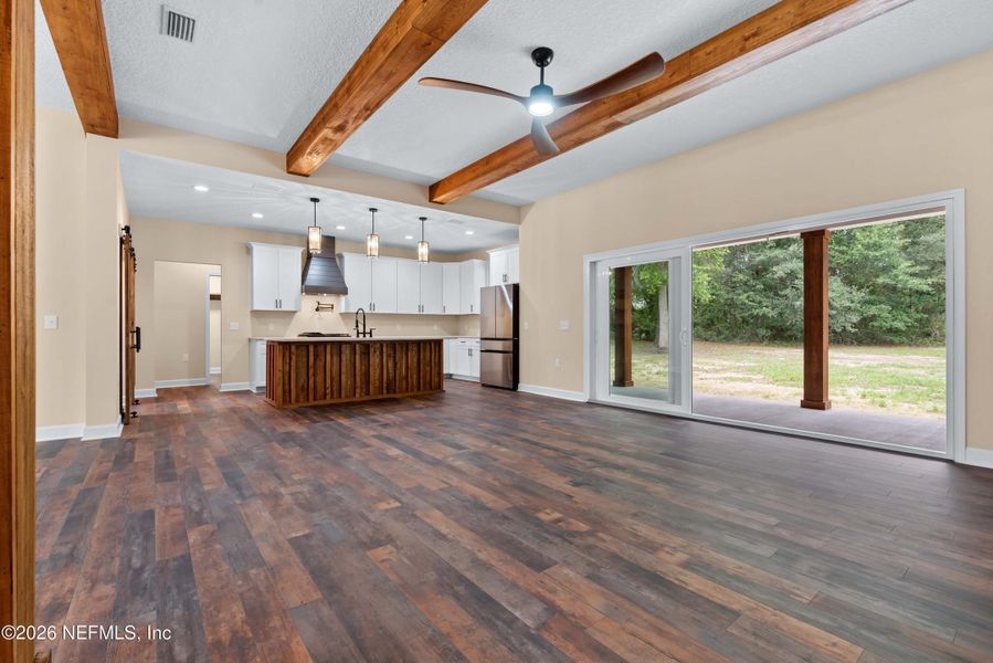 Spacious, unfurnished interior of a new home in , Glen St. Mary (Image 18).