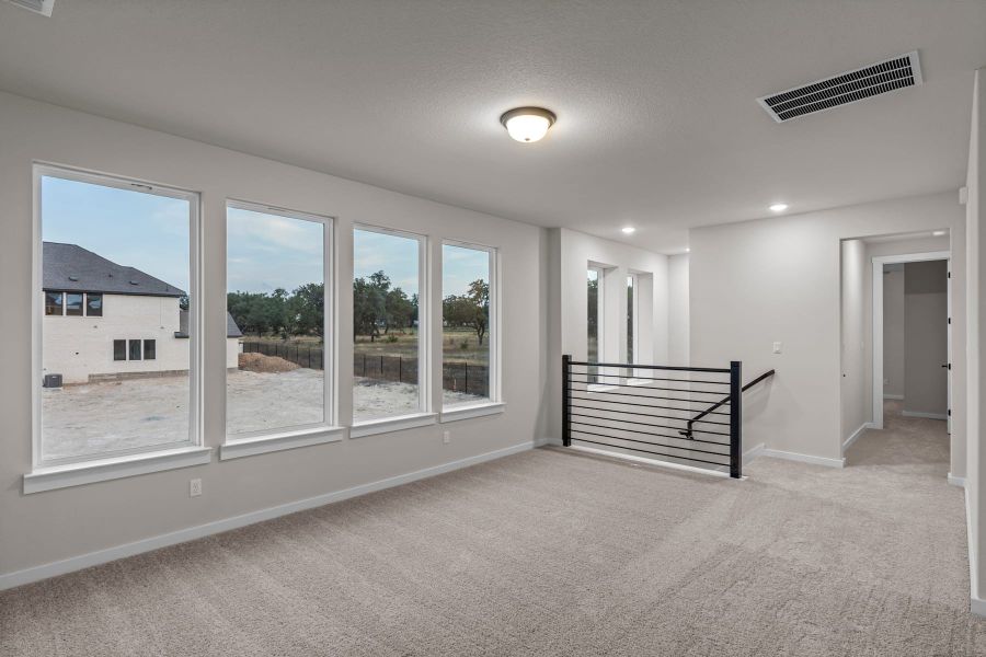 Spacious, unfurnished interior of a new home in Lariat, Liberty Hill (Image 48).