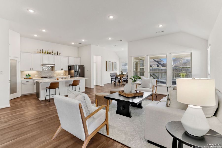 Furnished interior view inside a new home in Rhine Valley, Schertz (Image 10).