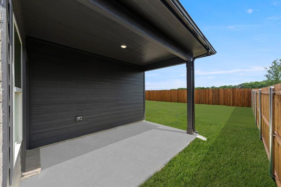 25. 1221 Anderson - Patio 25. 1221 Anderson - Patio