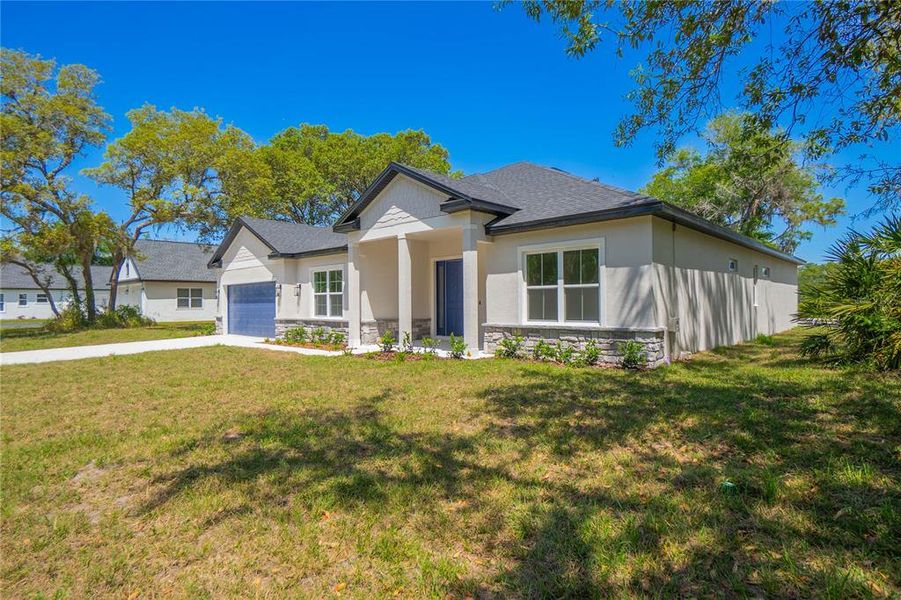 Image 50 of a home in .