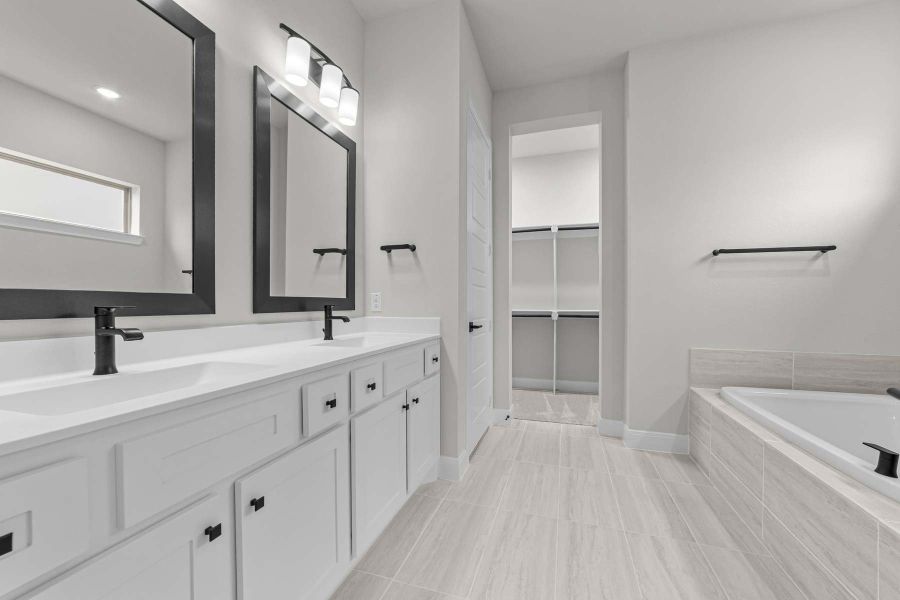 The Marietta - Owner's Bath The Marietta - Owner's Bath