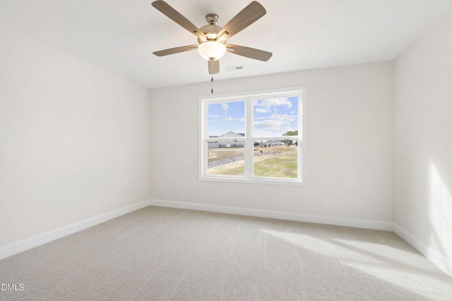 Harmony (8) Harmony (8)